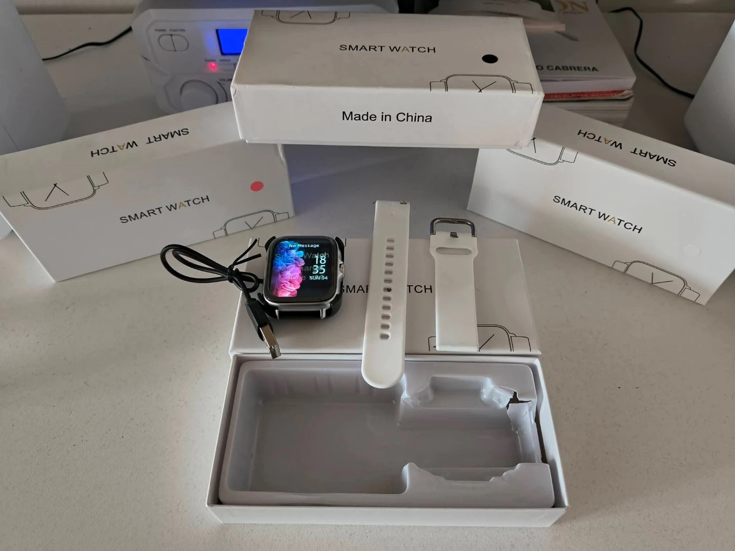 Smart Watch with Call Functionality and Sport Modes