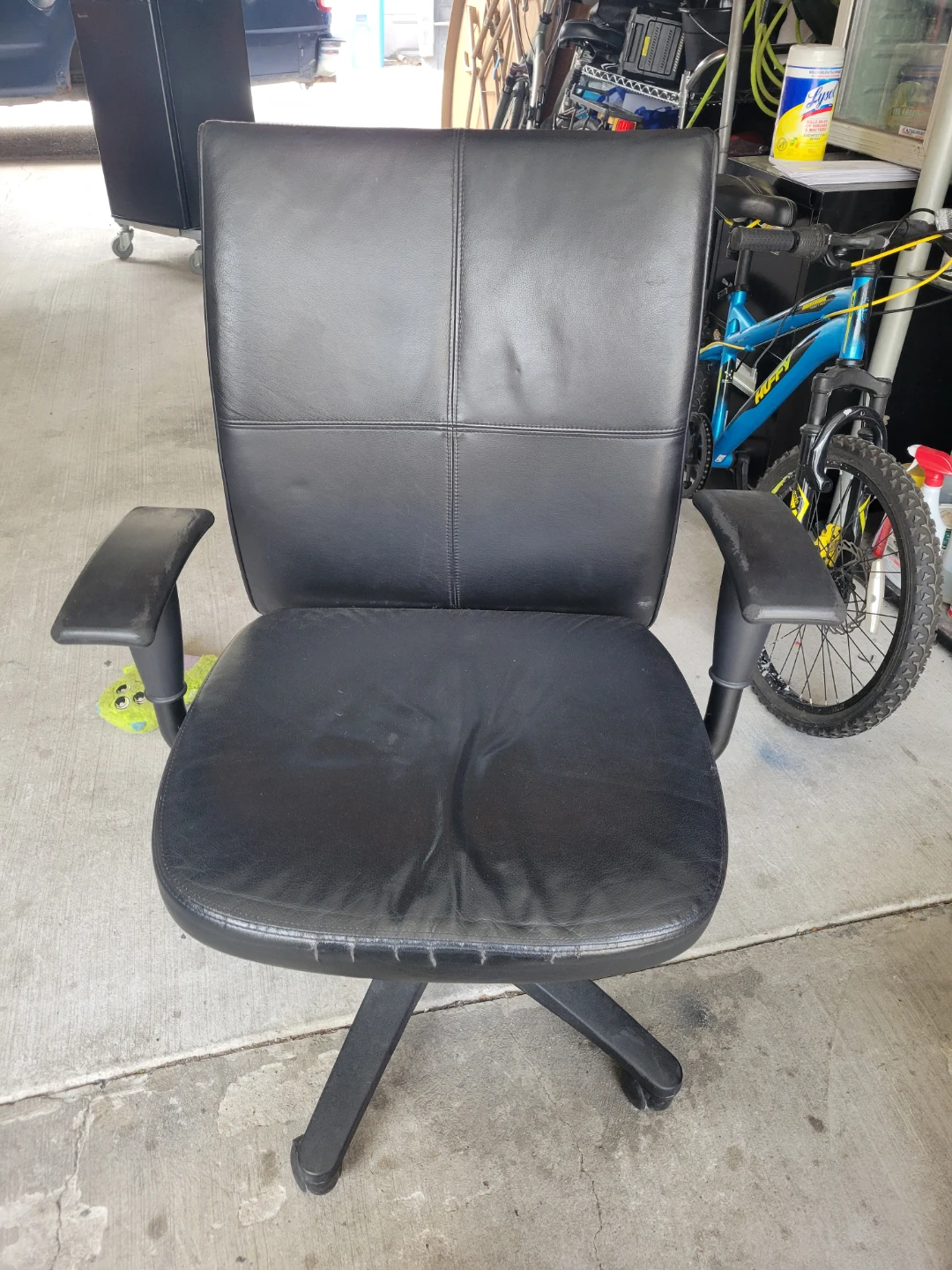 Black Leather Office Chair - photo 2