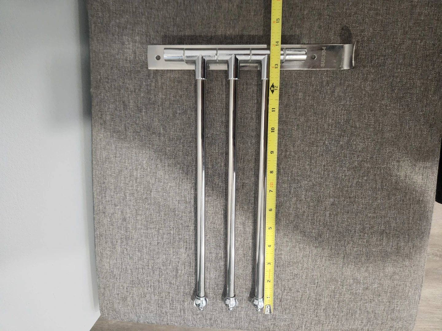 Wall Mounted Swivel Towel Rack - photo 3