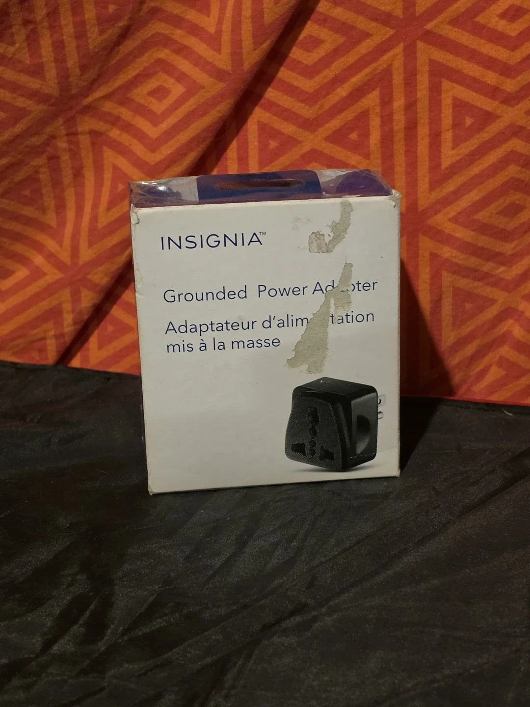 Insignia Grounded Power Adapter