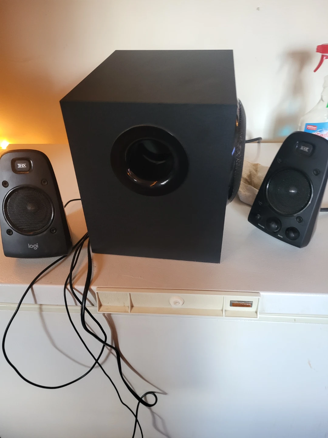 Logitech Z623 2.1 Speaker System - photo 4