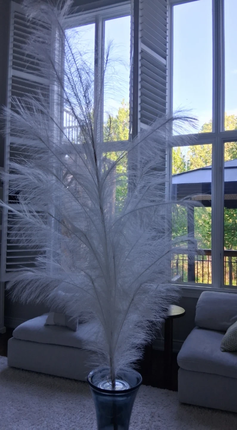 Large Blue Glass Vase with Tall White Feathers - photo 4
