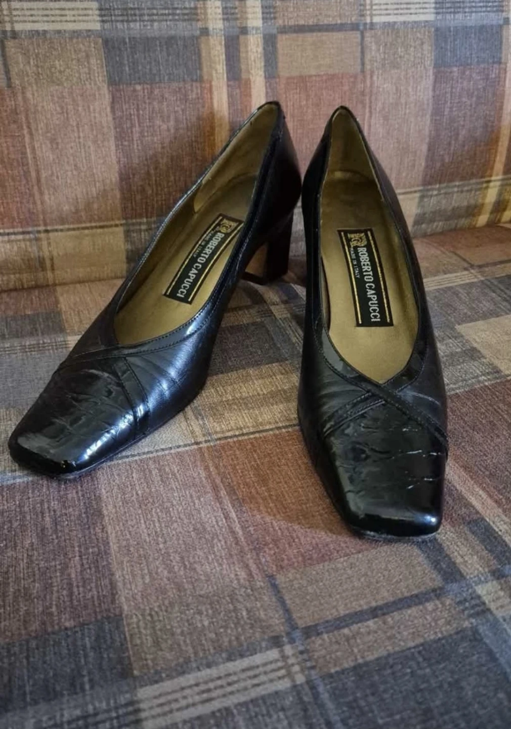 Roberto Capucci Women's Black Leather Heels