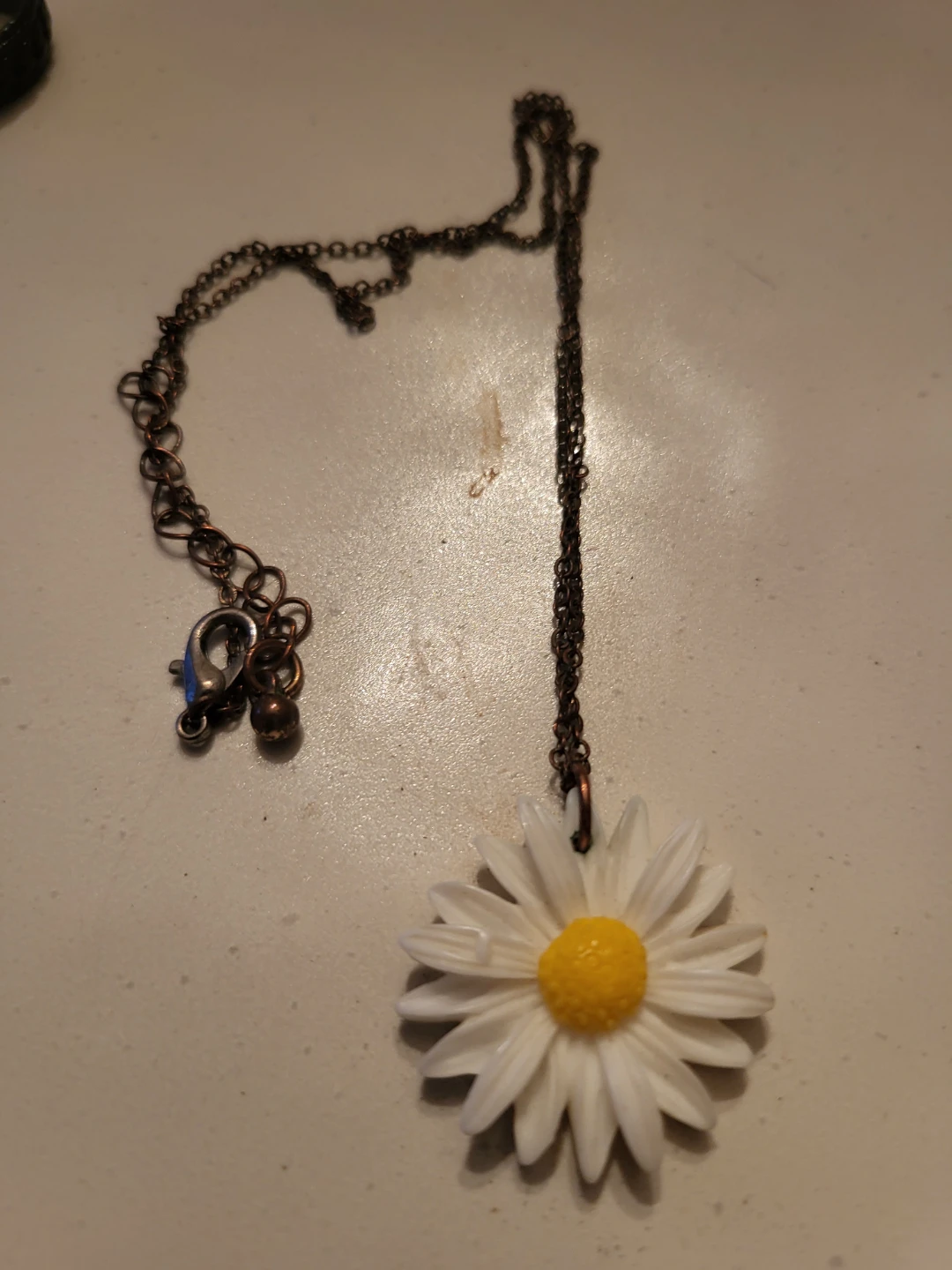 Daisy Flower Pendant Necklace - photo 2