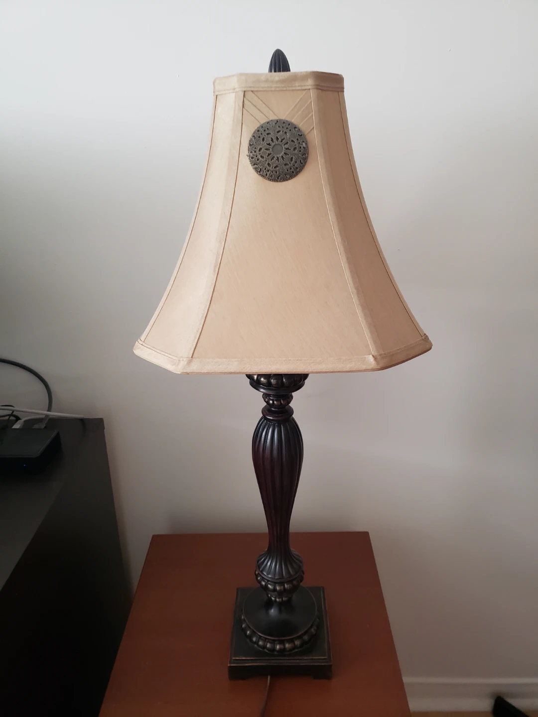 Table Lamp with Decorative Accent from Bombay company. - photo 2