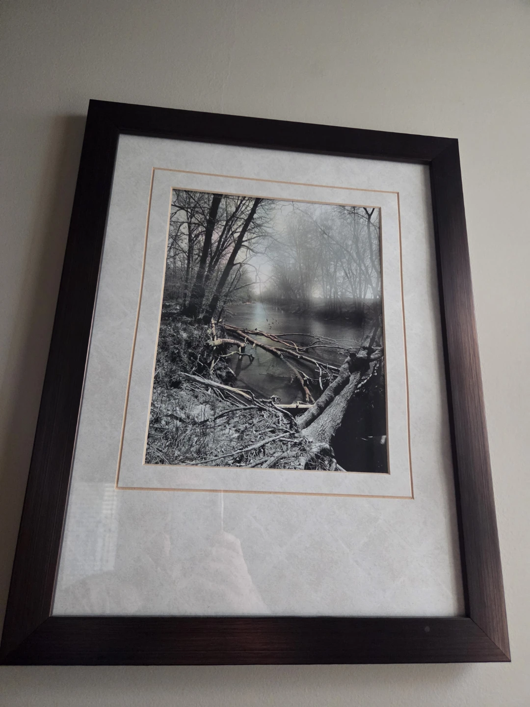 Medium Framed Monochrome Nature Art – Art Maison Canada "Le lac" - photo 3