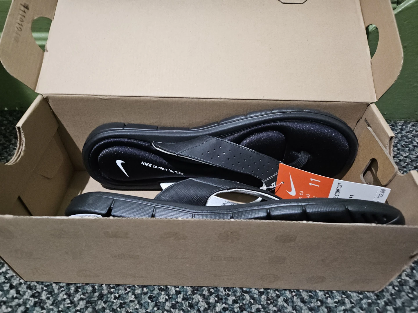 Nike Comfort Thong Flip Flops - Black - Size 11