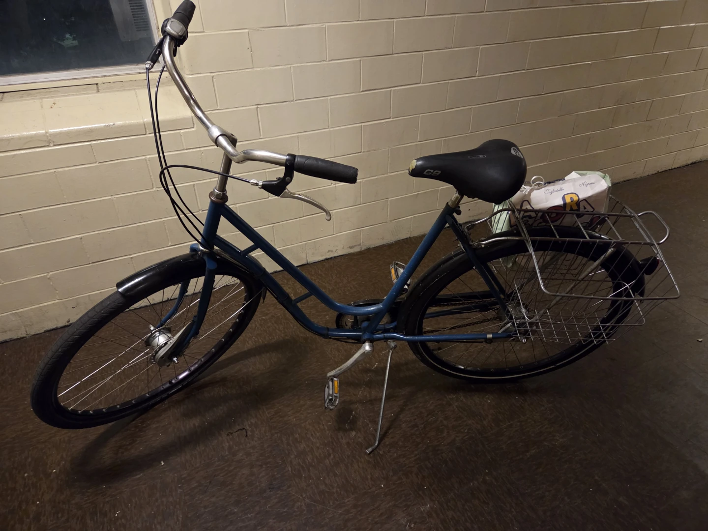 Blue Cruiser Bike with Rear Rack - photo 2