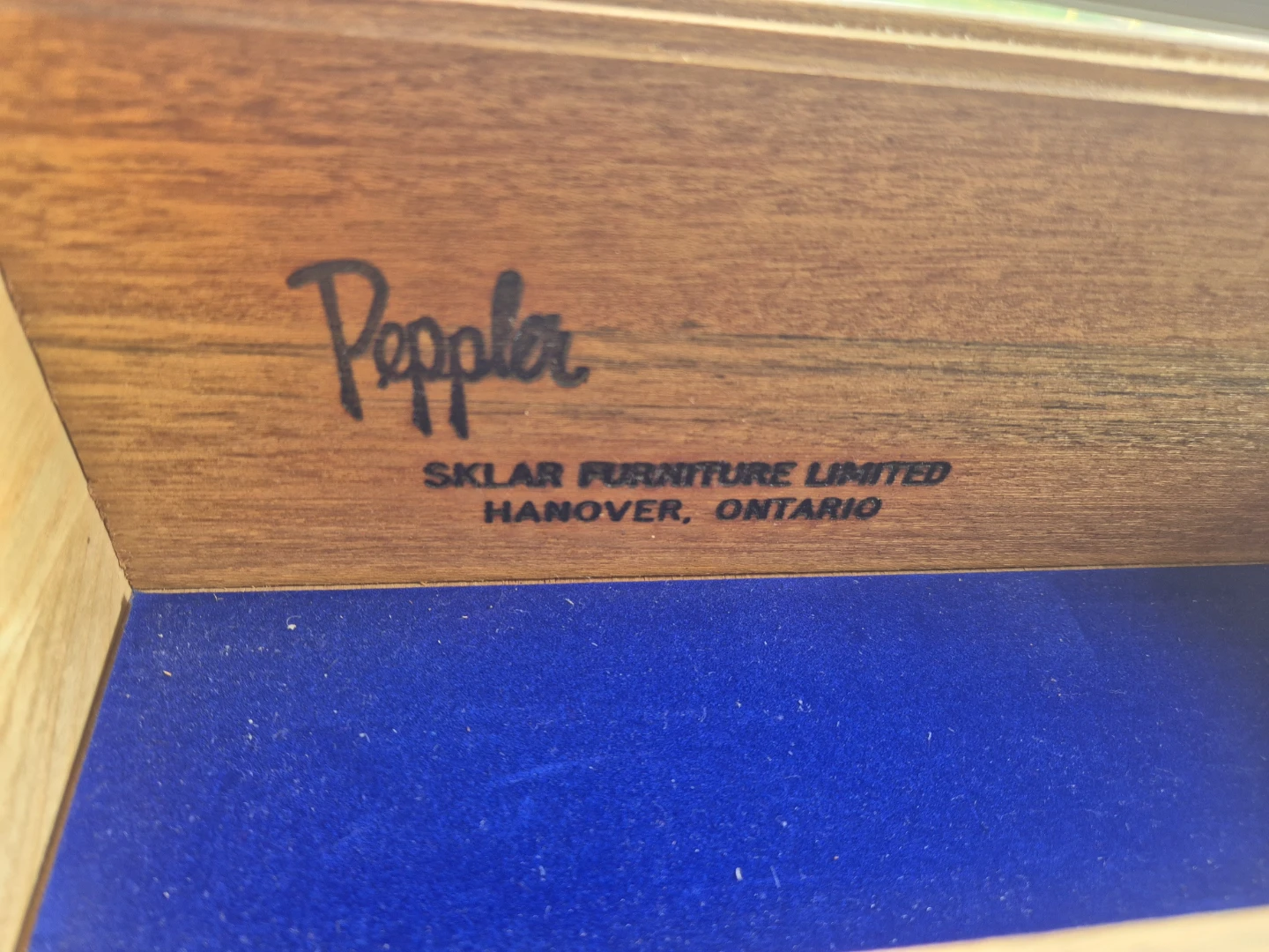 Peppler Sklar Furniture Limited China Cabinet - photo 2