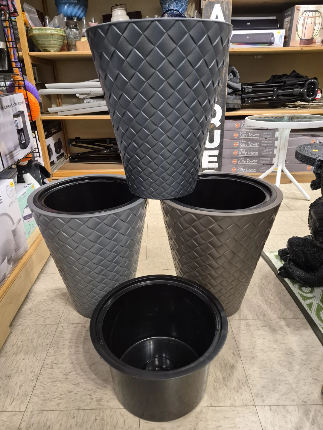 New Tapered Diamond Weave Planter Pots with removable insert.