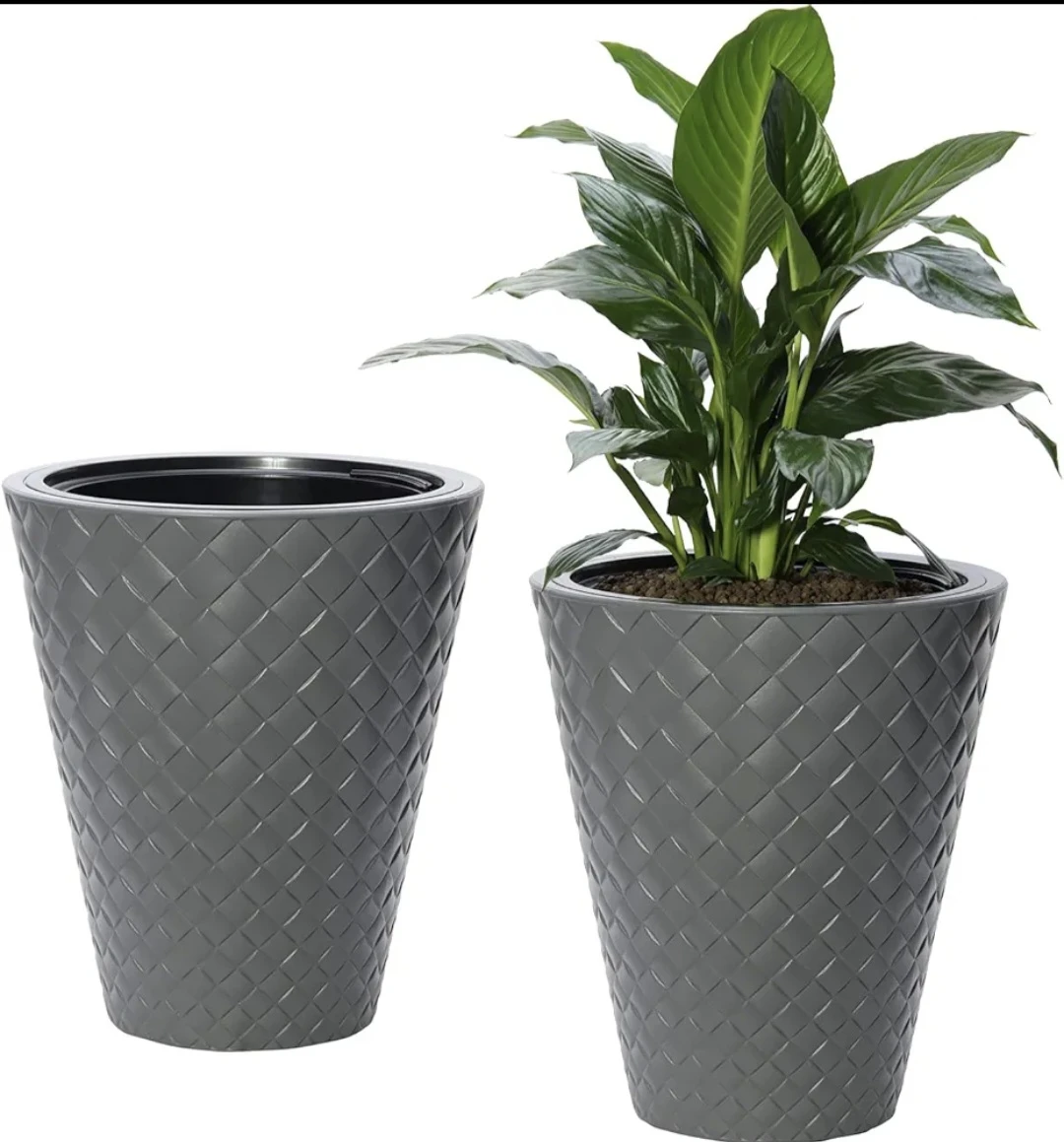 New Tapered Diamond Weave Planter Pots with removable insert. - photo 4