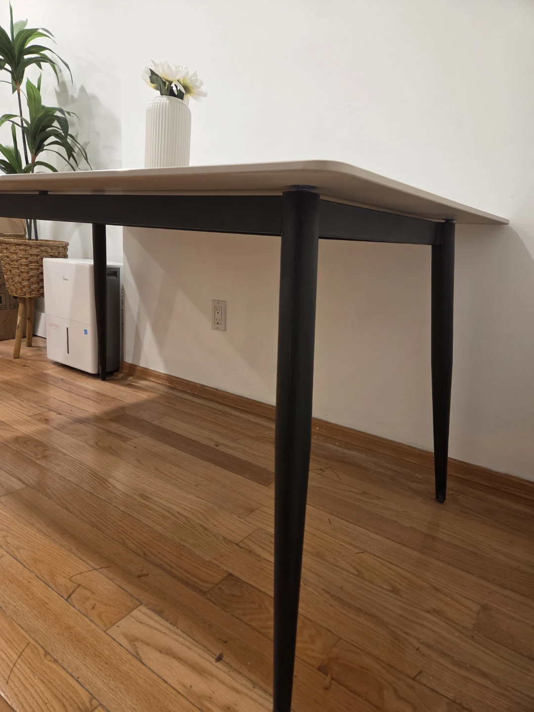 Marble Top Dining Table - photo 4