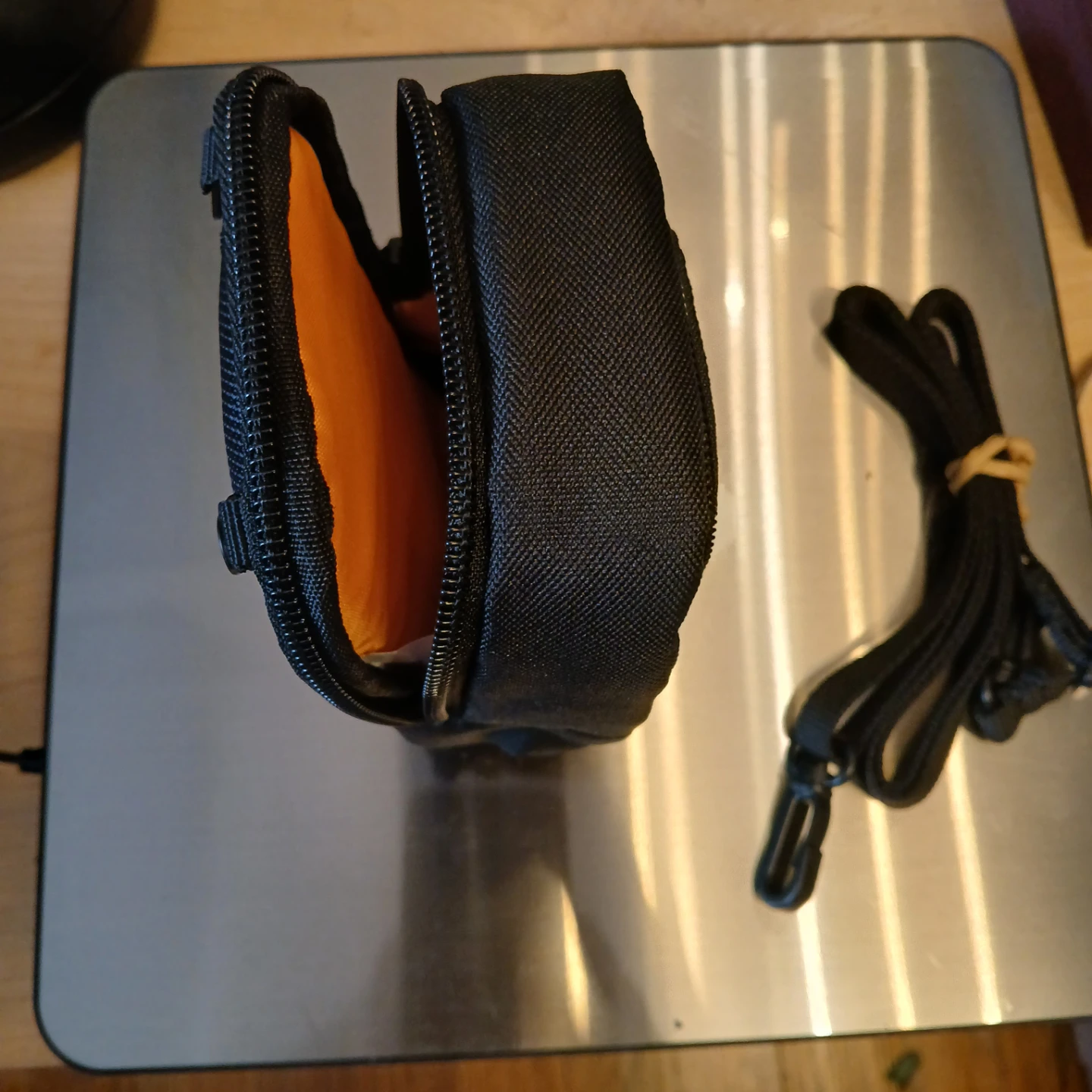 Camera case with strap - photo 3