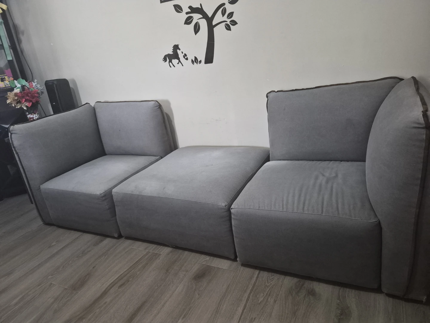 Gray Sectional Sofa with Ottoman - photo 2