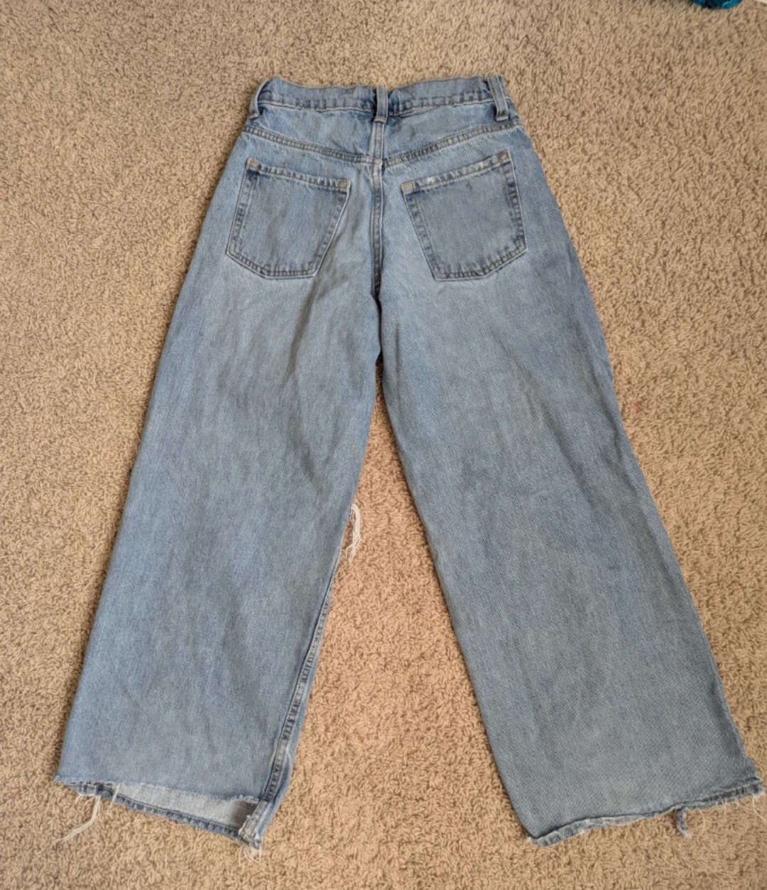 Old Navy Distressed Wide Leg Jeans Size 0 - photo 2