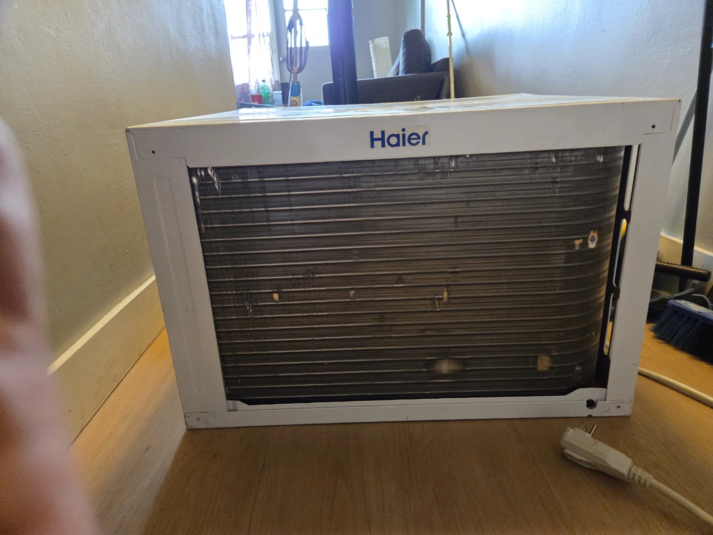 Haier 15000 BTU Room Air Conditioner - photo 2