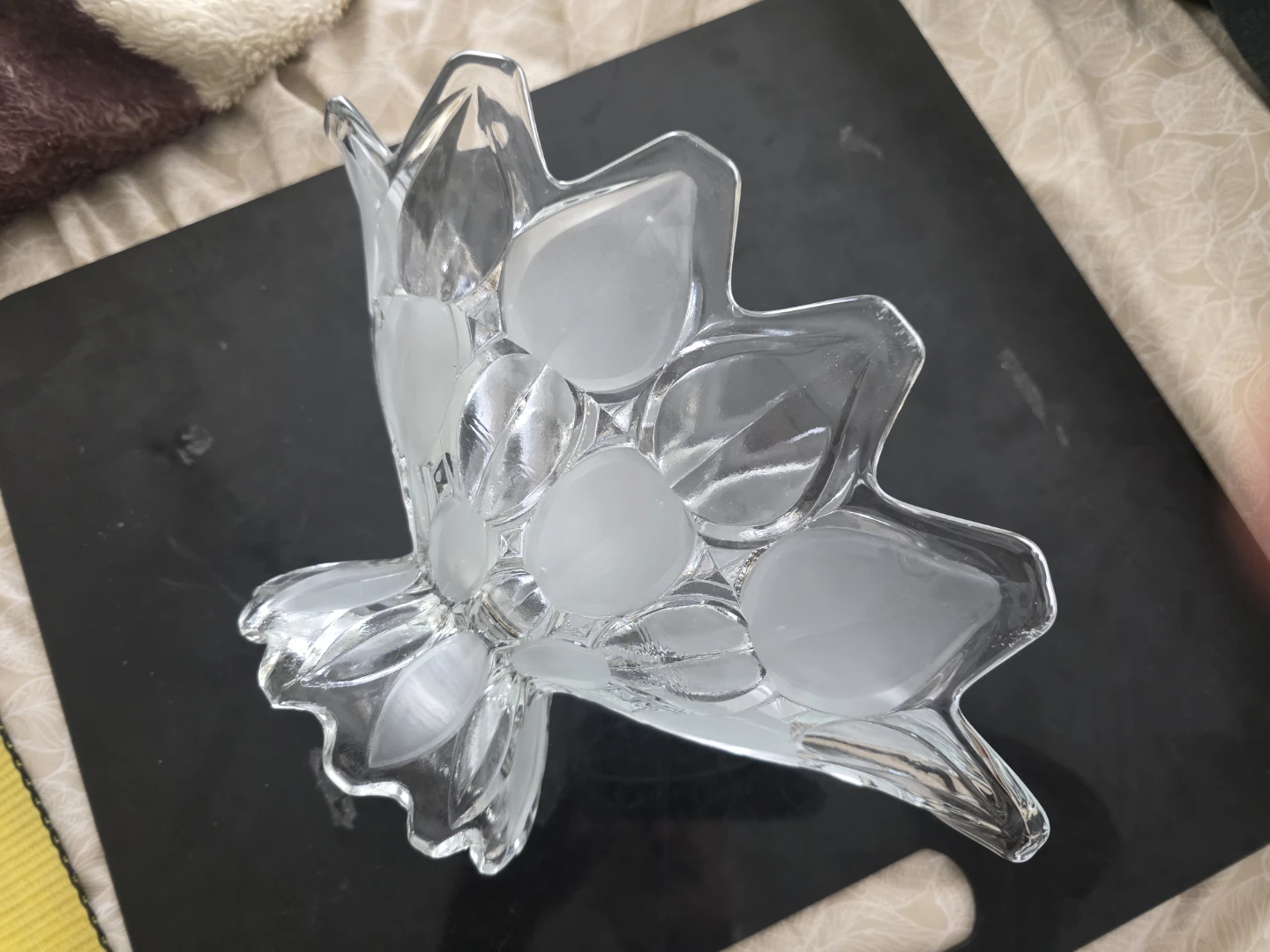 Vintage Decorative Frosted Glass Fruit Bowl - photo 4