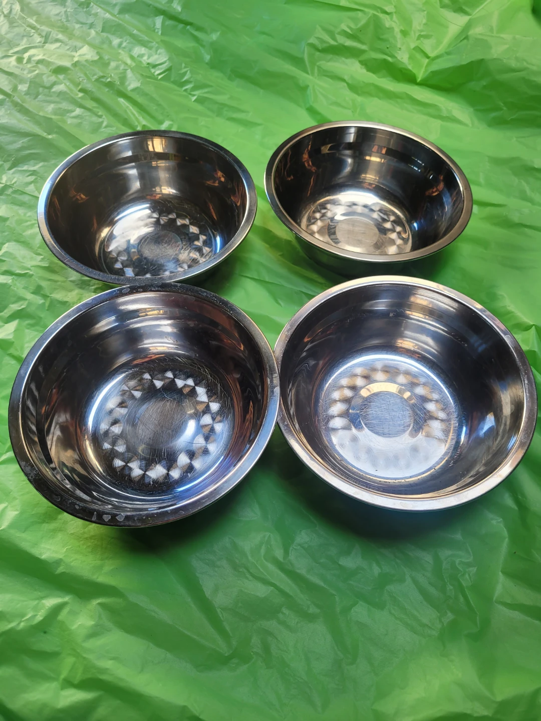 Set of 4 SMALL Stainless Steel dog dishes
