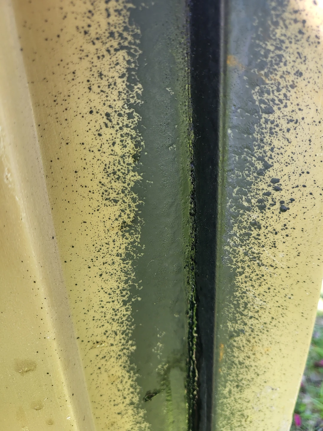 Home Gardener Water Barrel- Needs TLC - photo 4