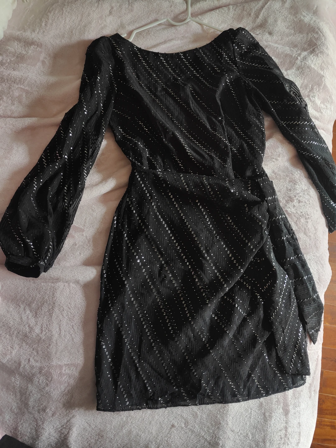 Le Château Black Sequined Dress TTP/XXS - photo 5