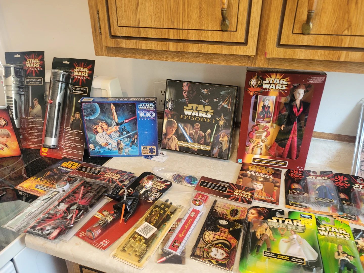 Star Wars Toys and Collectibles - photo 2