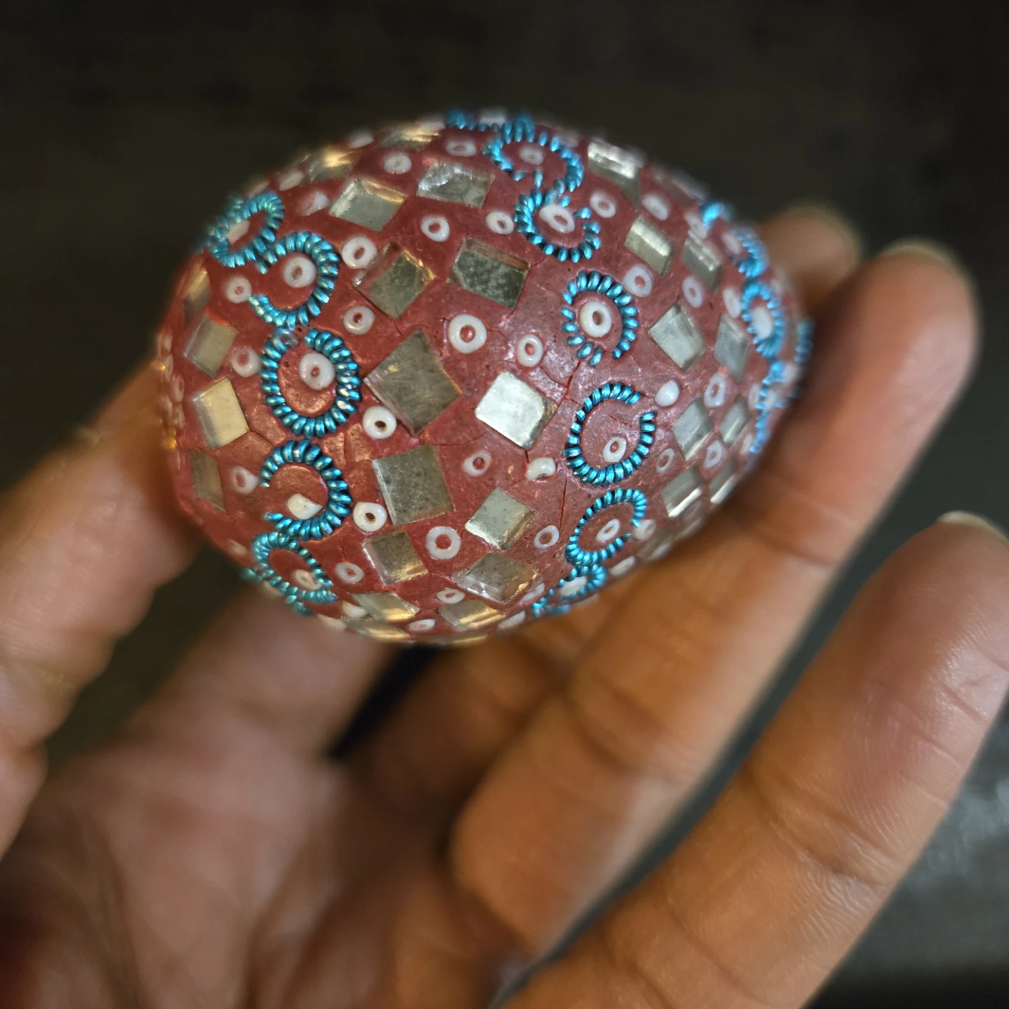 * FREE * Decorative Mosaic Easter Egg - photo 2