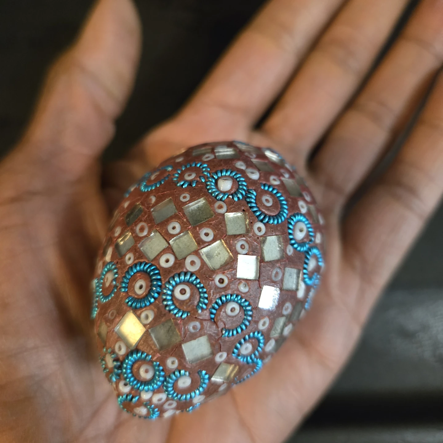 * FREE * Decorative Mosaic Easter Egg - photo 4