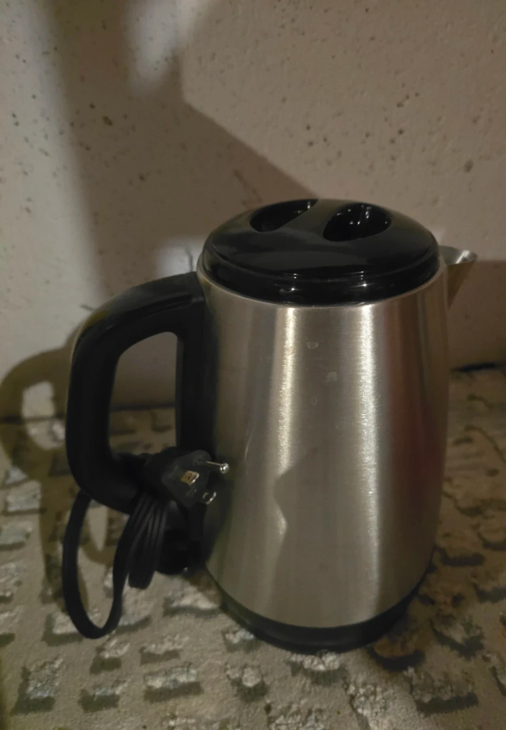 BLACK+DECKER Electric Kettle