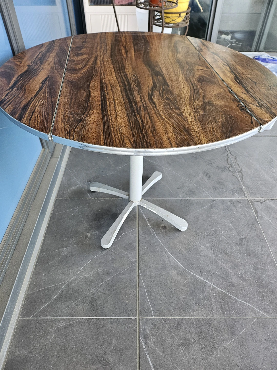 Vintage Drop Leaf Table - Wood Finish - photo 3