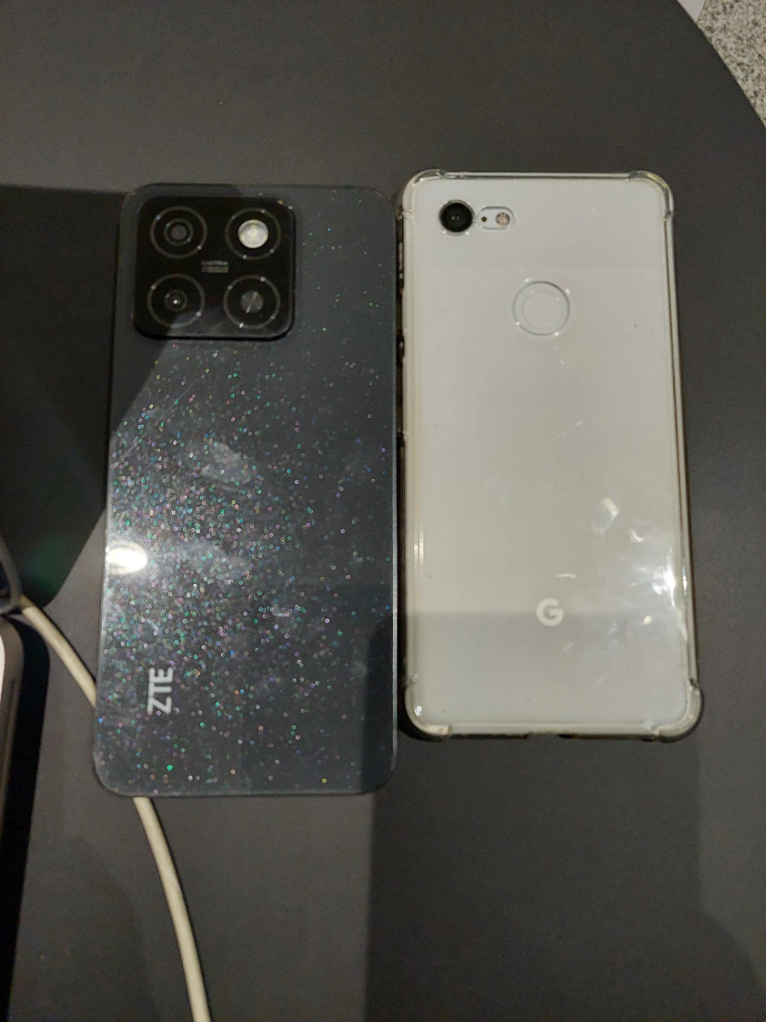 ZTE Smartphone LOCKED & google pixel 3XL 64GB UNLOCKED - photo 2