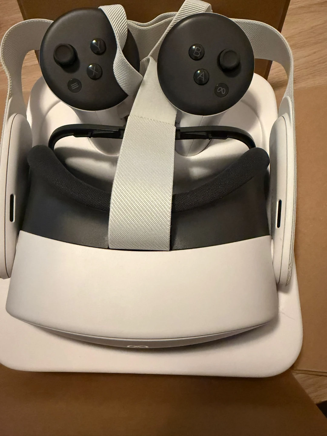 Meta Quest 3S VR Headset - 128 GB - photo 5
