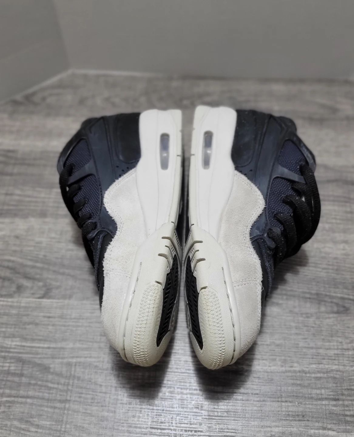 Nike Jordan Air Sneakers 5Y - photo 3