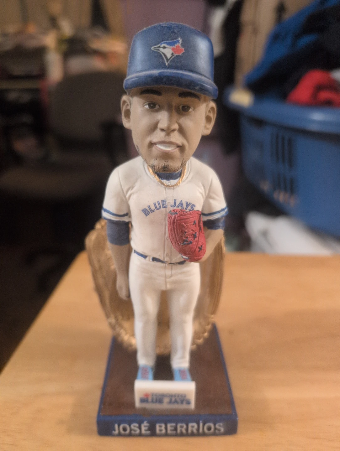 Jose Berrios Toronto Blue Jays Gold Glove Bobblehead