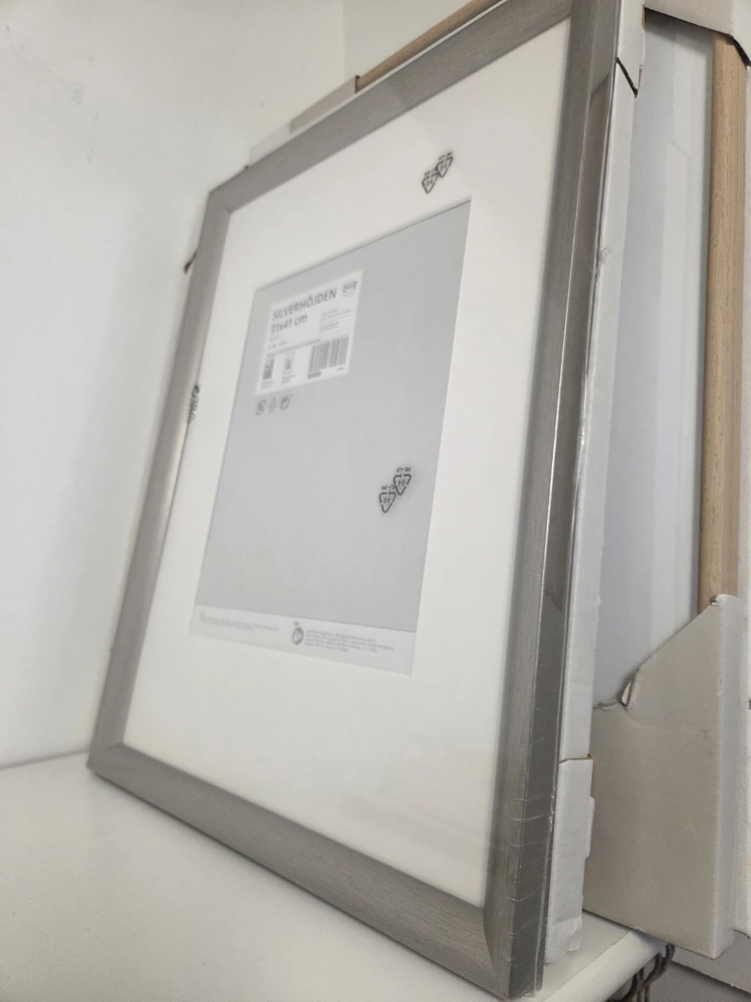 IKEA SILVERHÖJDEN Picture Frames (31x41 cm) - photo 5