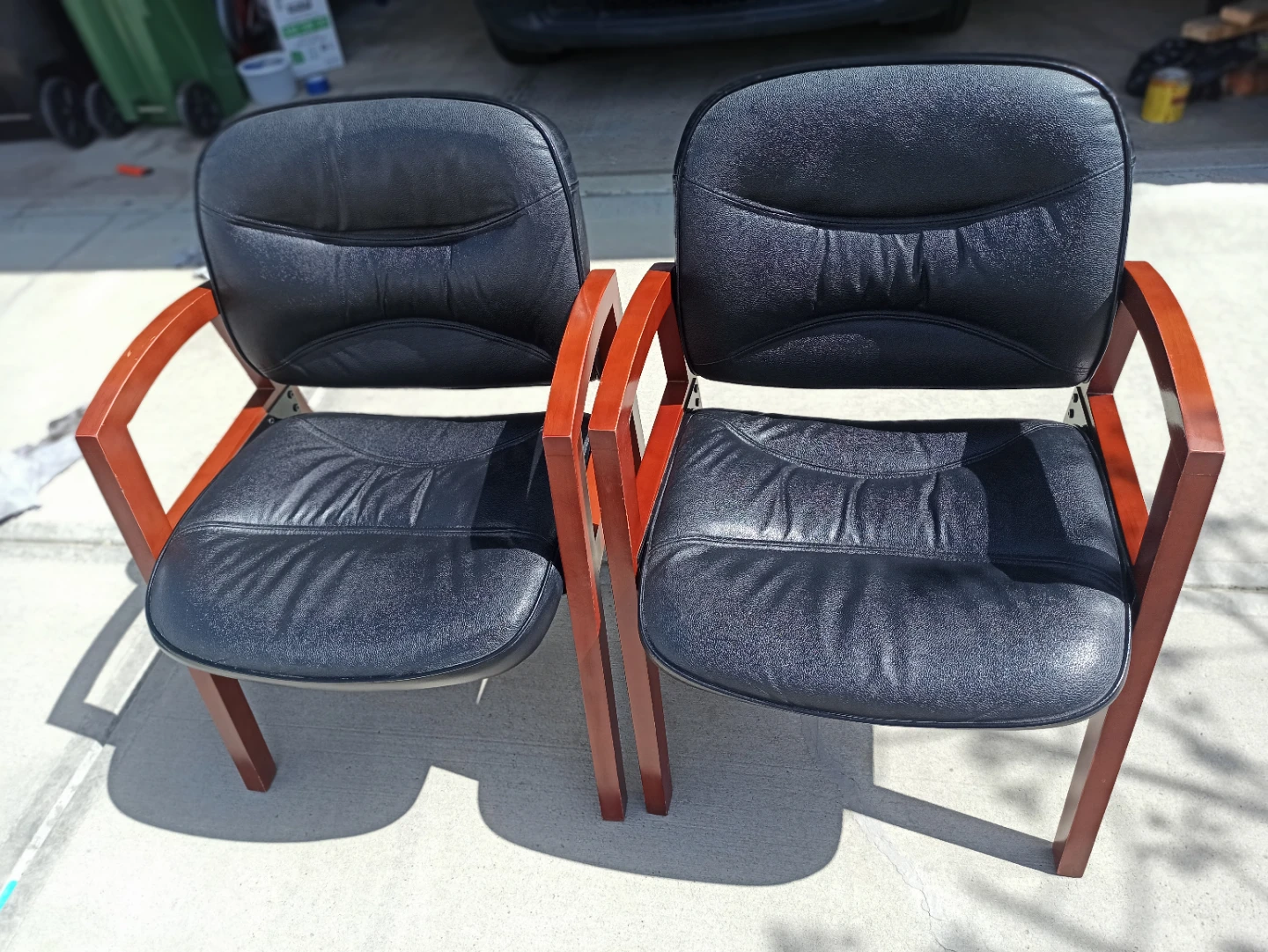Black Chair genuine Leather Arm Chairs (Set of 2)
