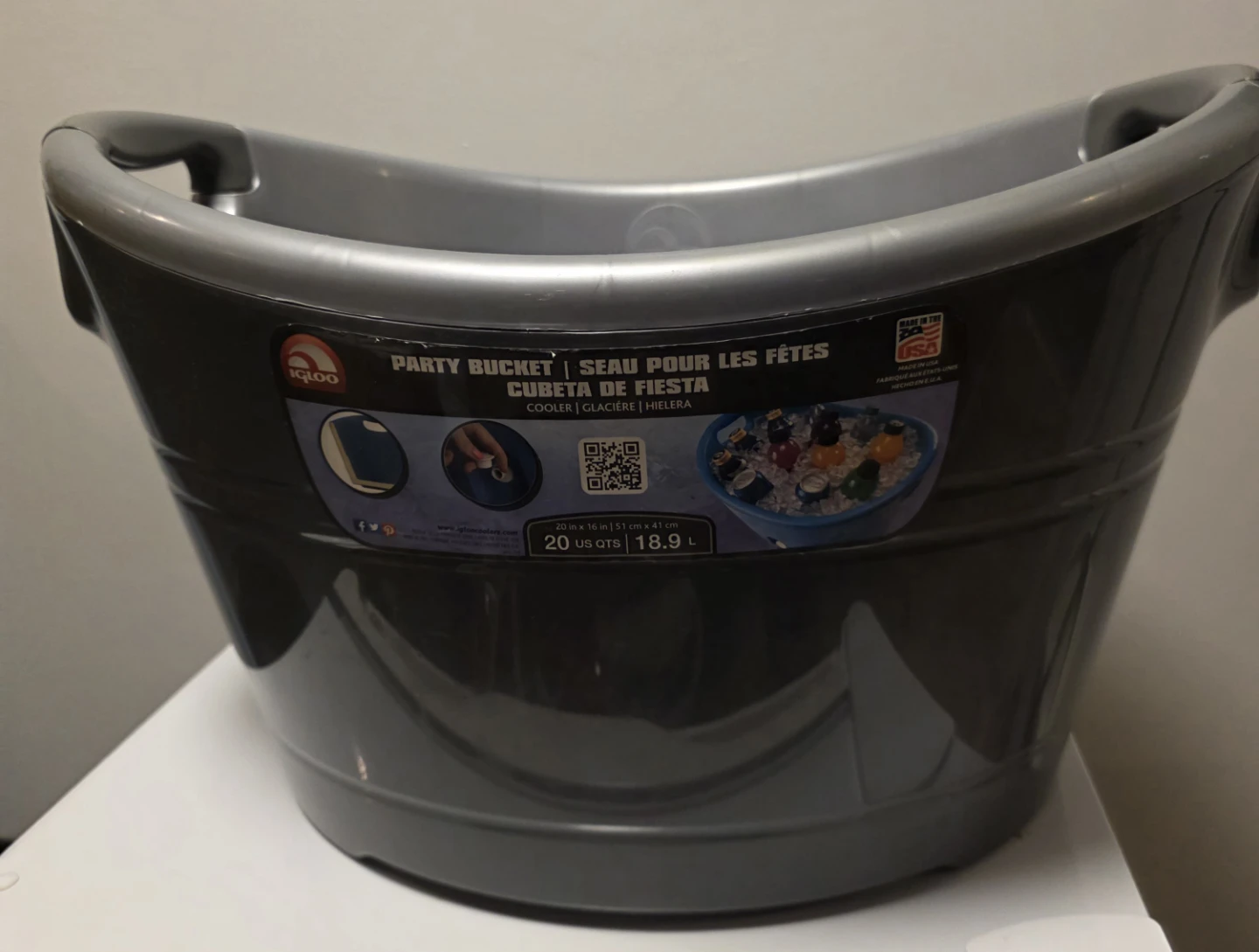 Igloo Party Cooler Bucket 20 Qt