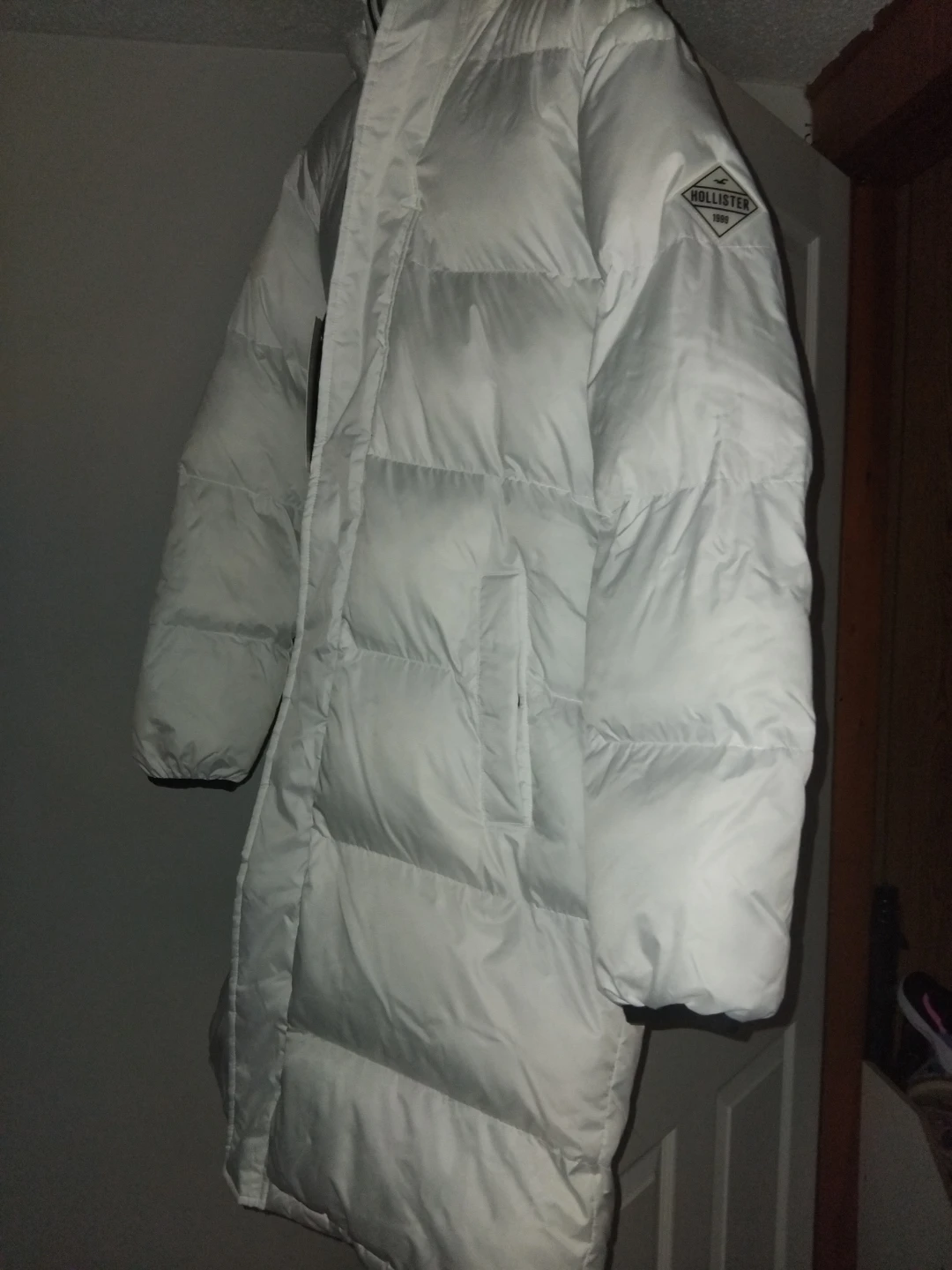 Hollister White Puffer Jacket - photo 2