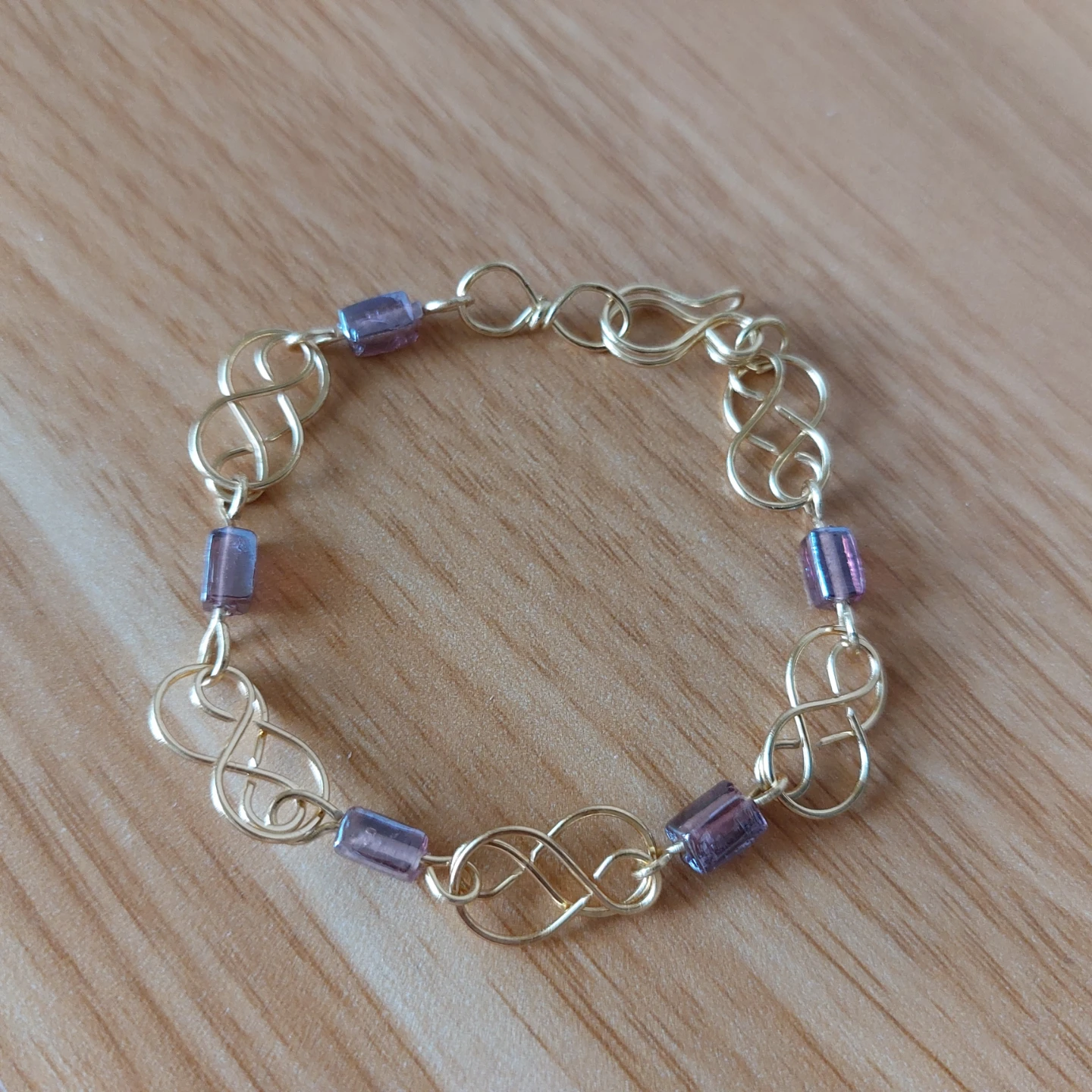 Handmade Gold Wire Infinity Bracelet - photo 3