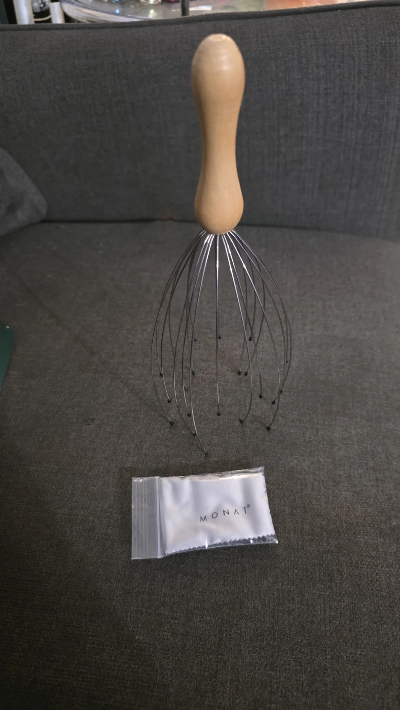 MONAT Soothe & Relax Scalp Massager - photo 2