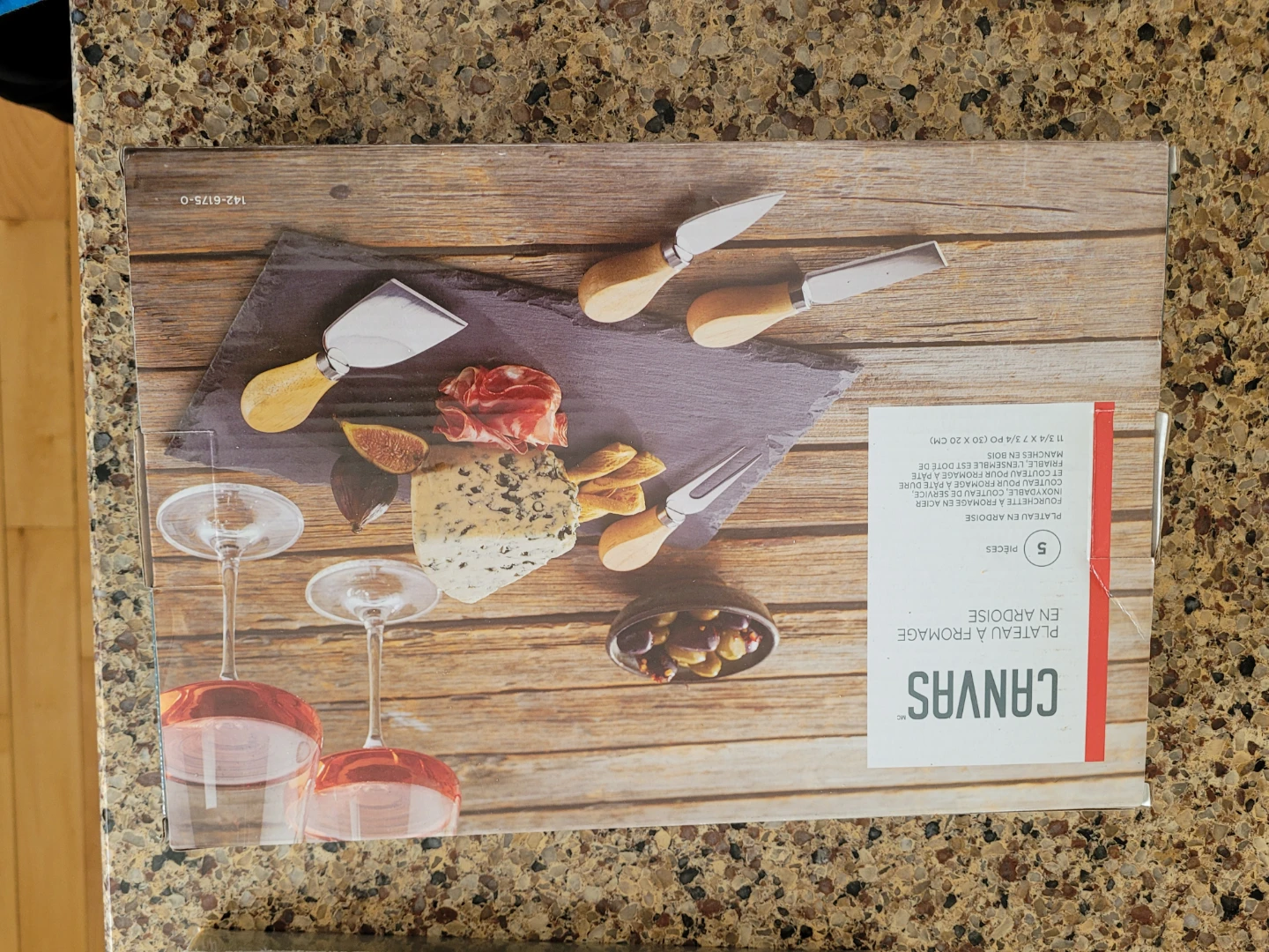 CANVAS Cheese Board & Utensil Set