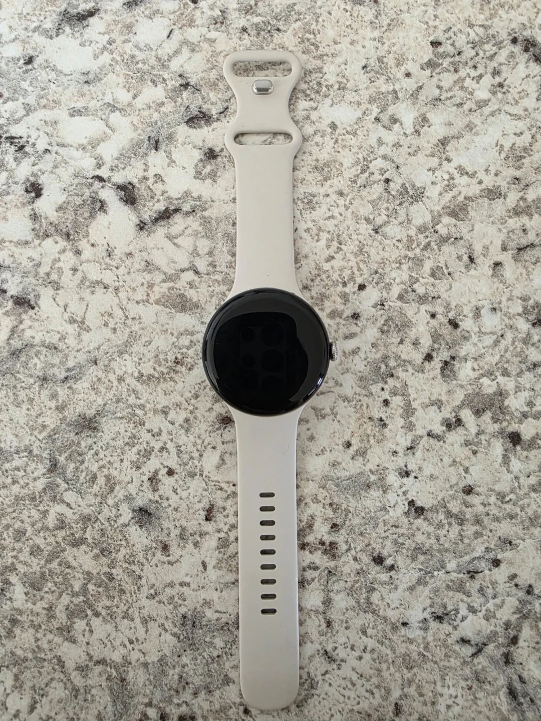 Google Pixel Watch 3 Smartwatch with Multiple Bands & Charger - photo 3