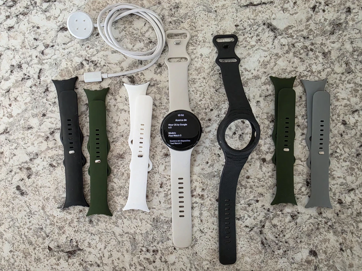 Google Pixel Watch 3 Smartwatch with Multiple Bands & Charger - photo 4