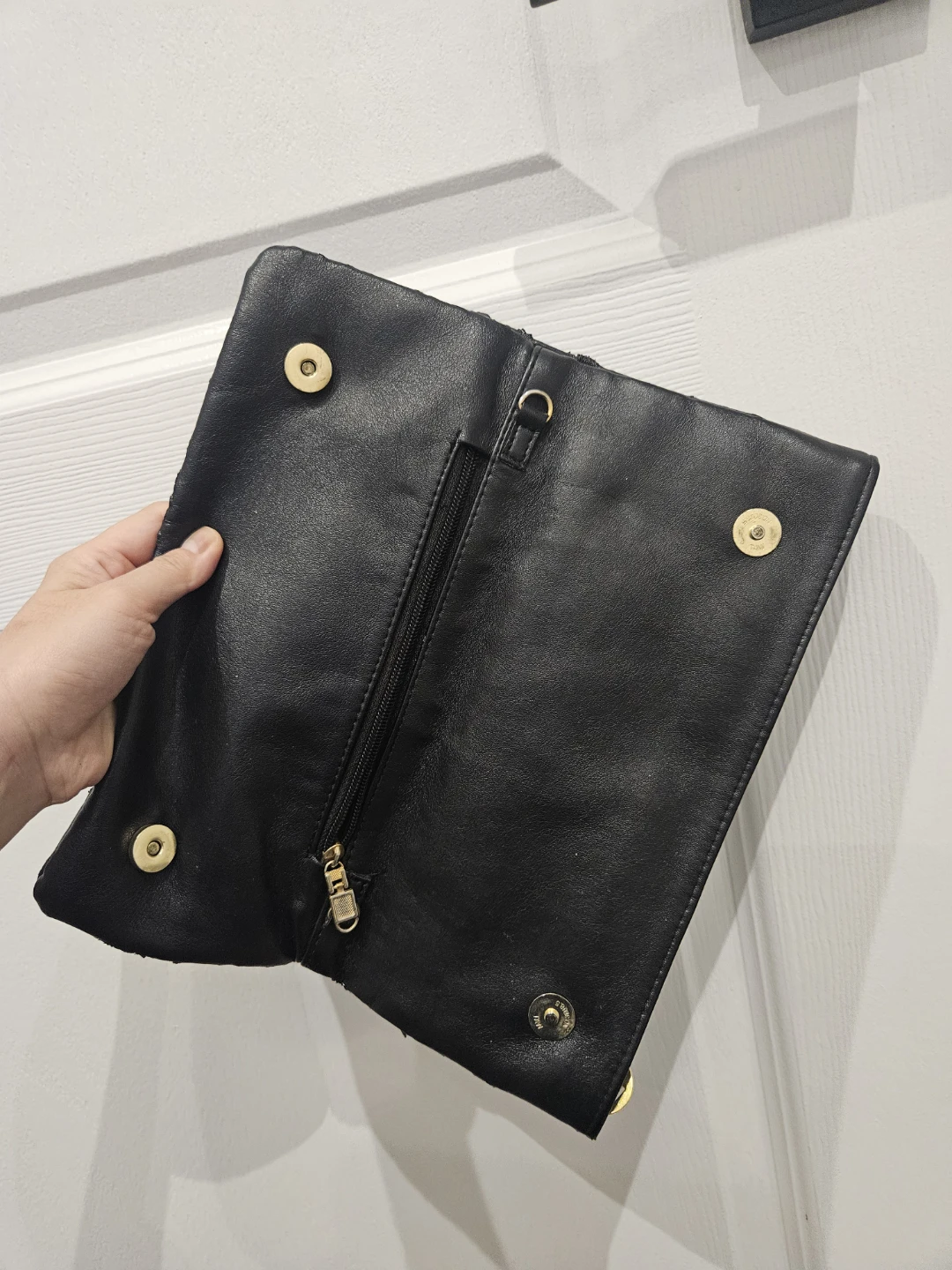 Tory Burch Black Leather Clutch - photo 5