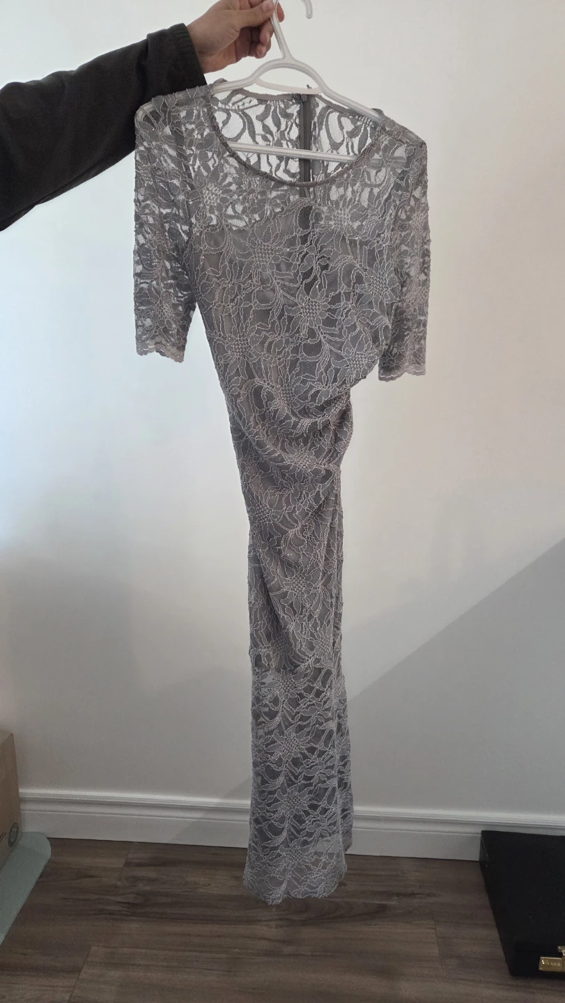 Grey Lace Gown - photo 2