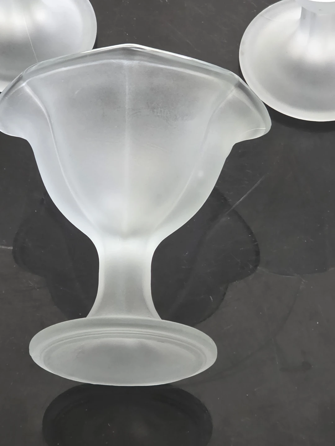 Set of 7 vintage Frosted Glass Dessert Bowls - photo 2