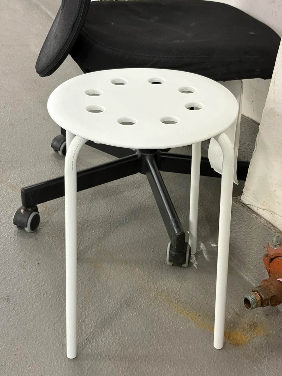 A variety of ikea furniture - photo 5