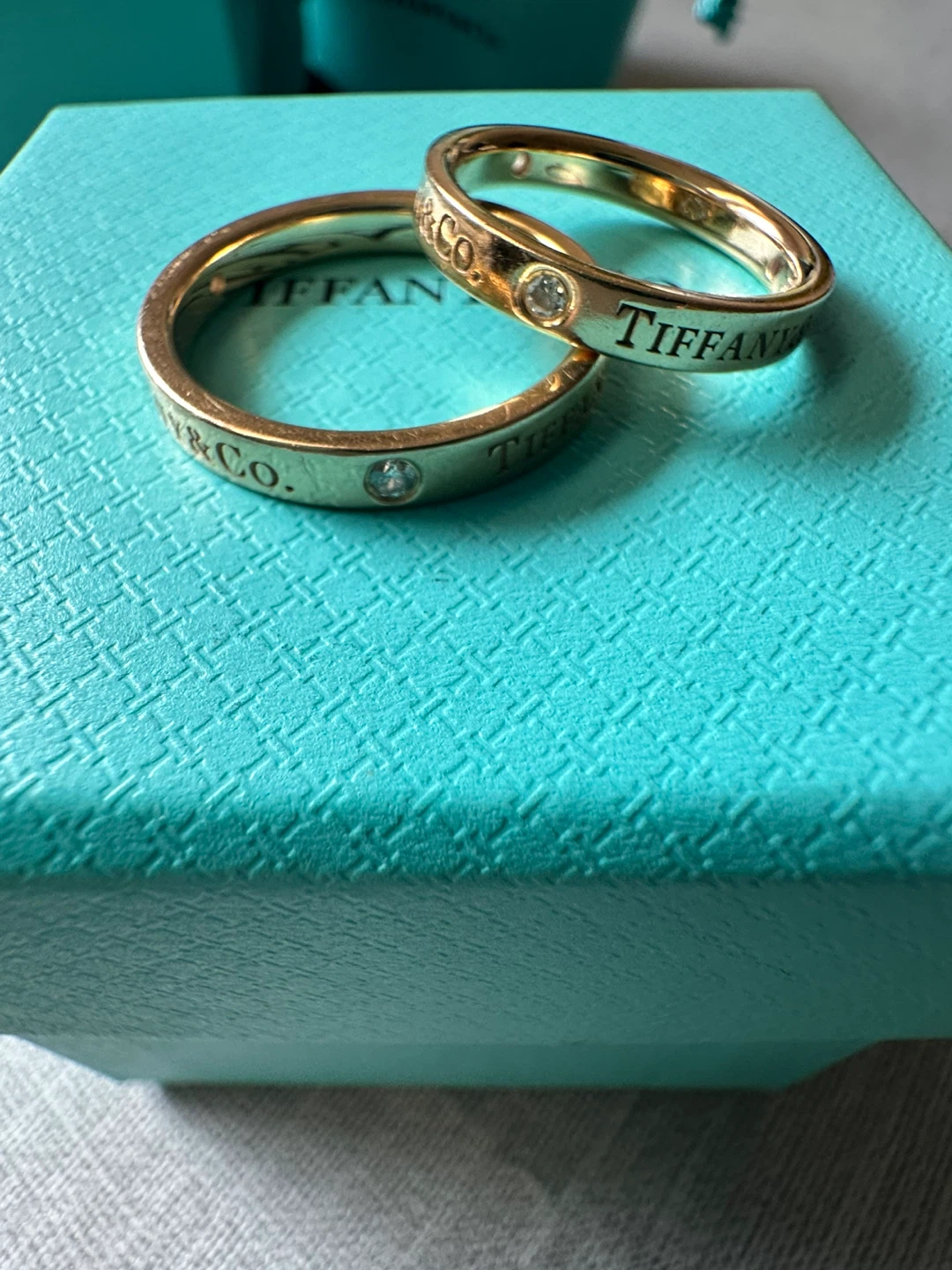 TIFFANY & CO 18K ROSE GOLD DIAMOND 4MM BAND COUPLE RING