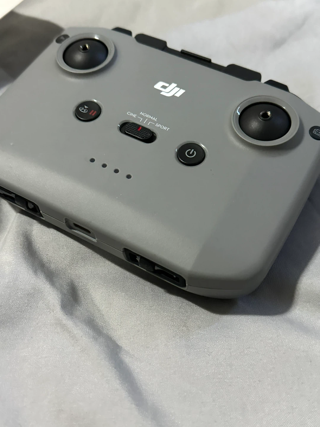 DJI Mini 3 Pro Drone - photo 3