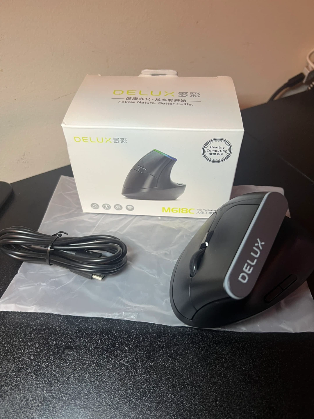 Negotiable - DELUX M618BC Ergonomic Vertical Mouse - Black