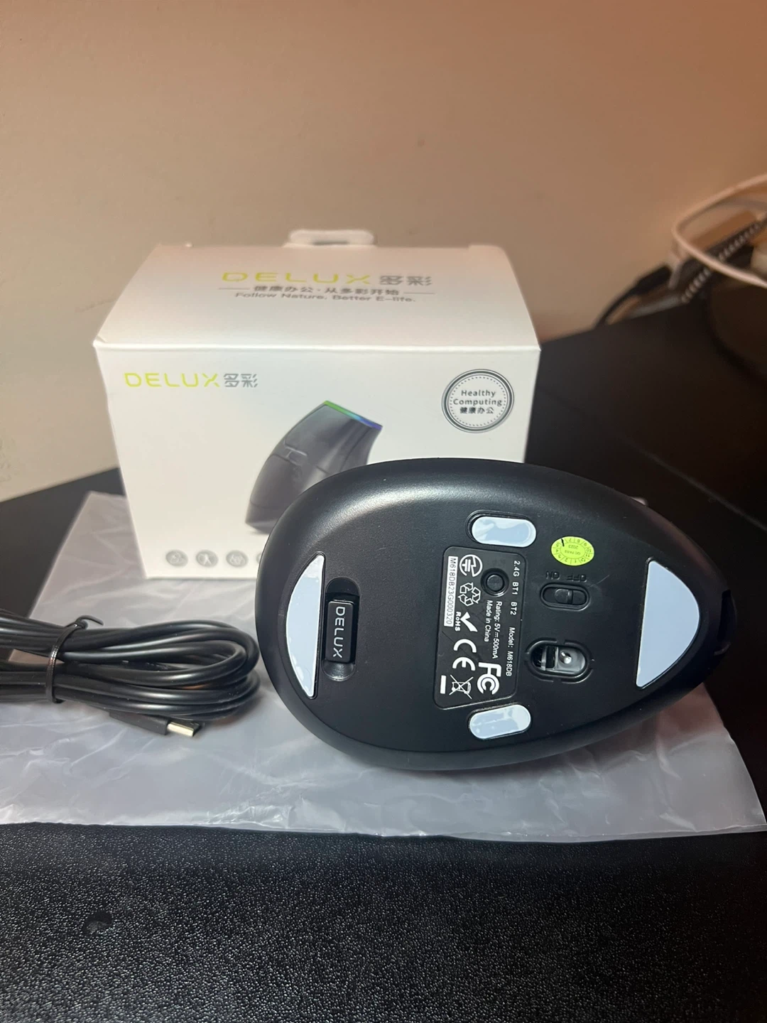 Negotiable - DELUX M618BC Ergonomic Vertical Mouse - Black - photo 3